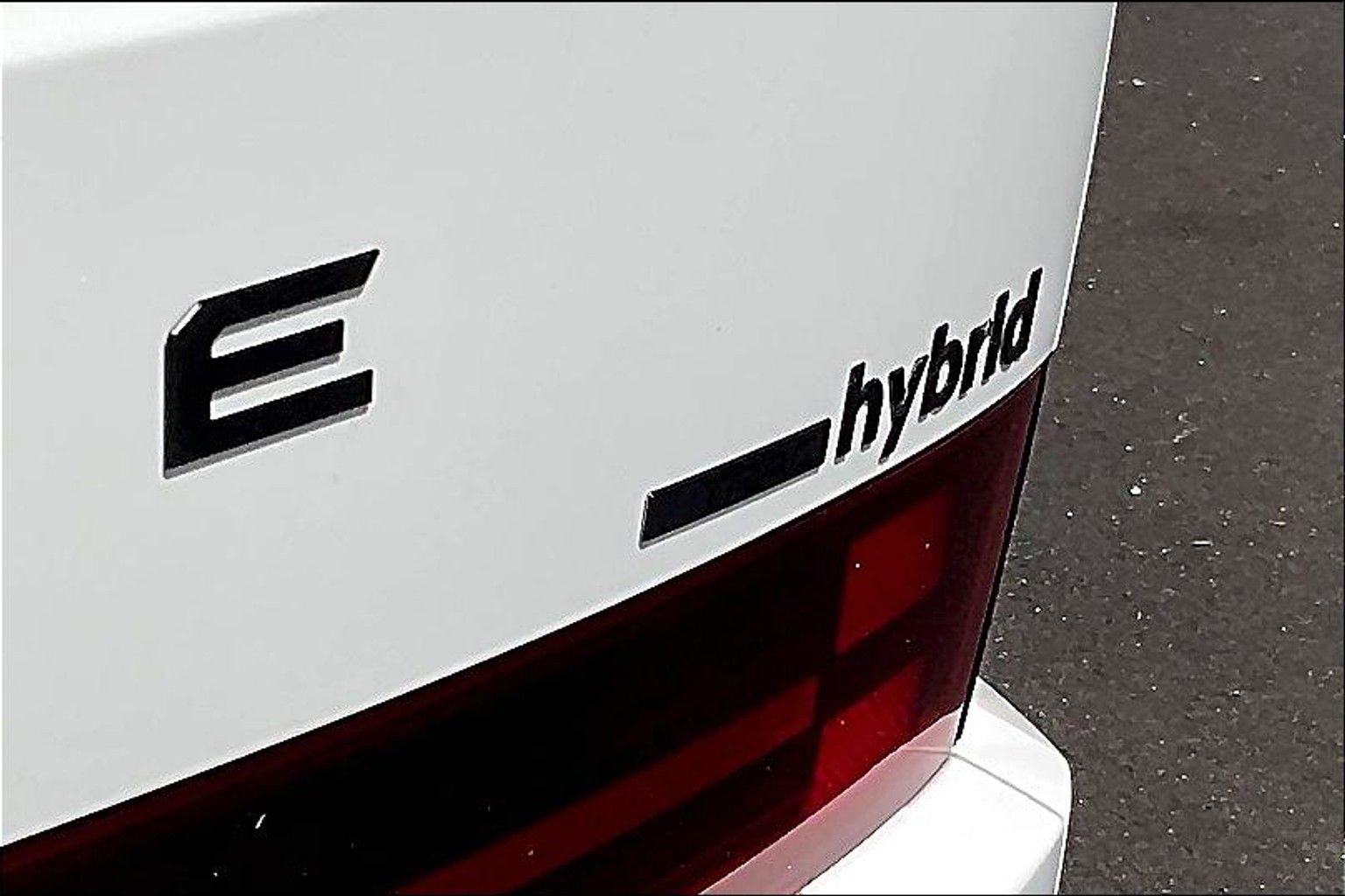New 2026 Hyundai Santa Fe Calligraphy AWD/4WD image 9
