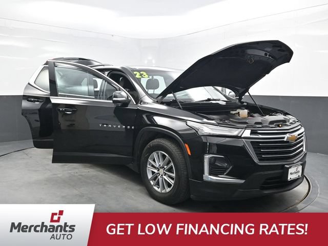 Used 2023 Chevrolet Traverse LT AWD/4WD image 43