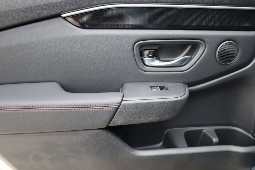New 2025 Honda Pilot Black Edition image 29
