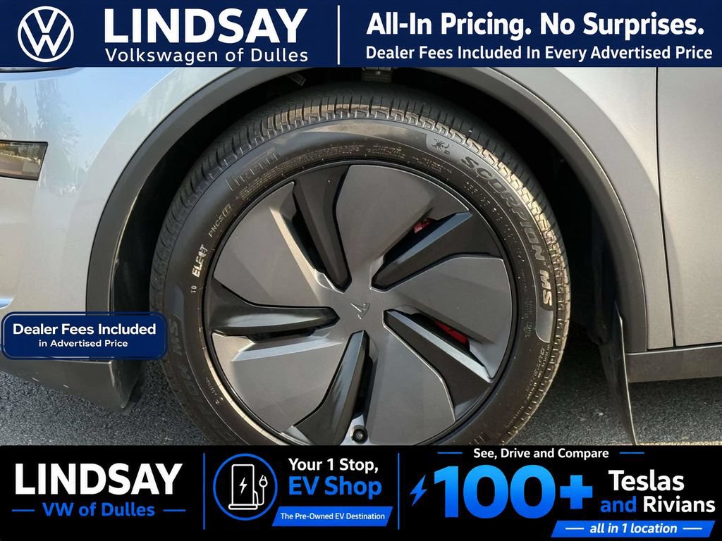 Used 2026 Tesla Model Y AWD image 8