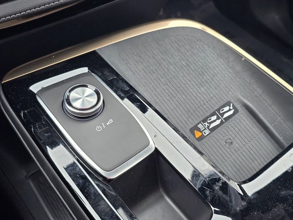 Used 2026 Buick Enclave Avenir w/ Super Cruise Package AWD/4WD image 34