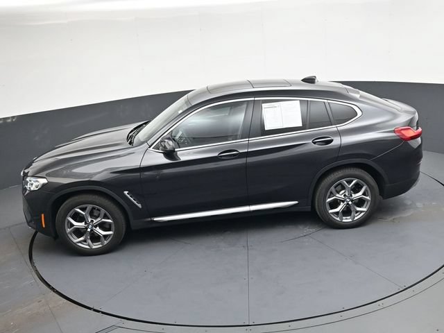 Used 2025 BMW X4 xDrive30i AWD/4WD image 32