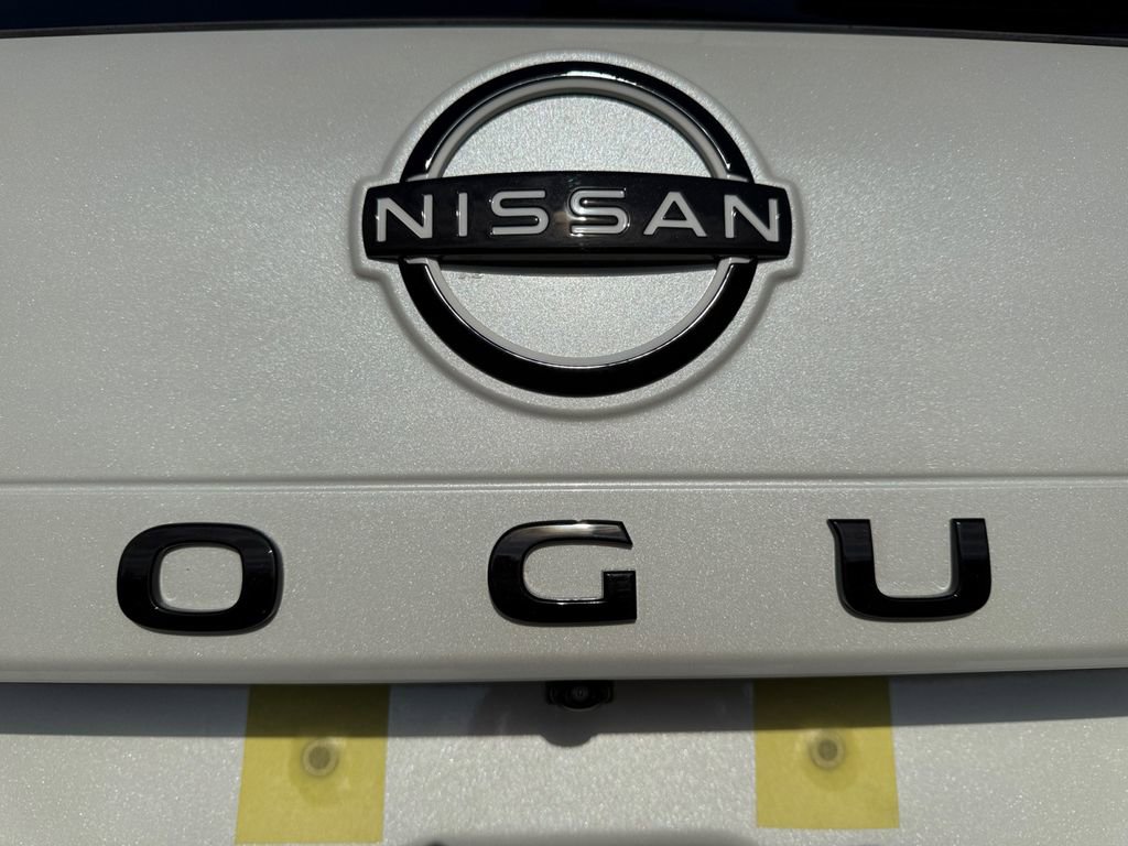 New 2026 Nissan Rogue Dark Armor image 17