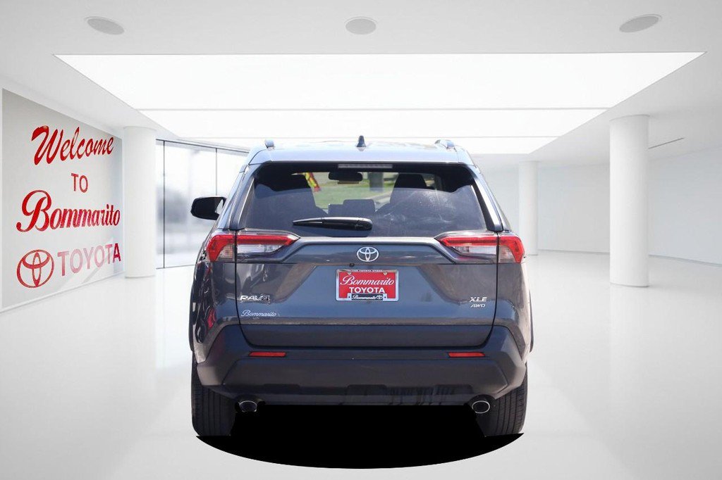 Used 2025 Toyota RAV4 XLE w/ Weather Package AWD/4WD image 6