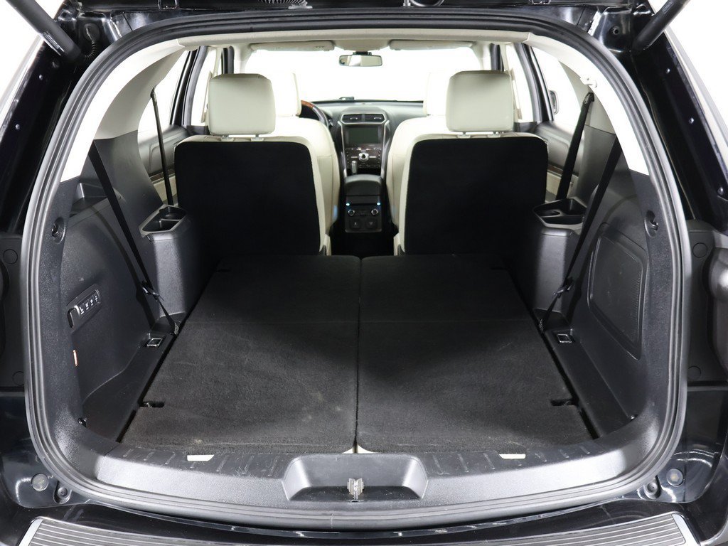Used 2018 Ford Explorer Platinum AWD/4WD image 23