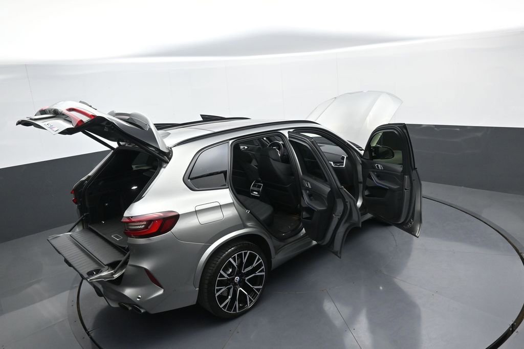 Used 2022 BMW X5 M w/ Executive Package image 45