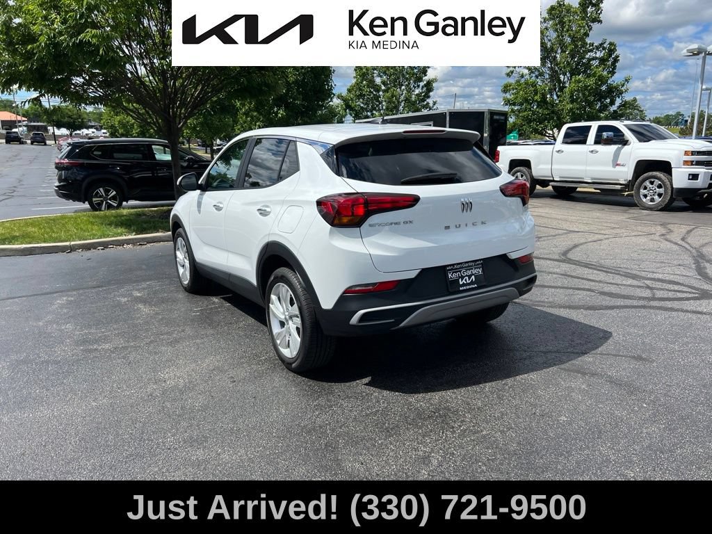 Used 2024 Buick Encore GX Preferred FWD image 7