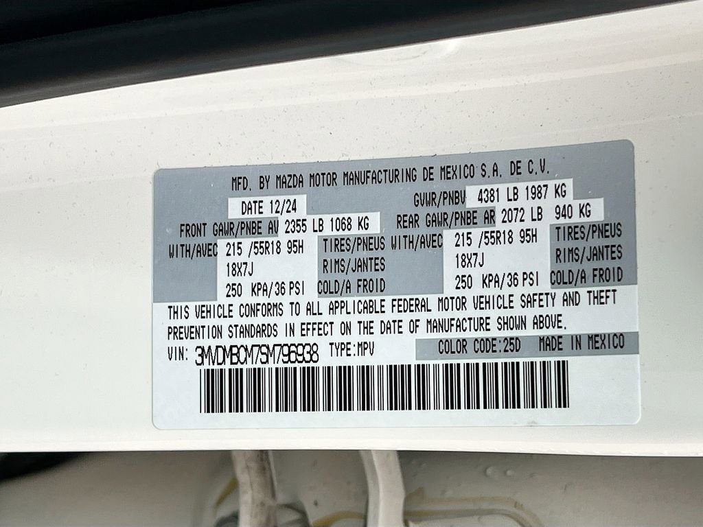 Used 2025 MAZDA CX-30 AWD 2.5 S w/ Preferred Package image 33