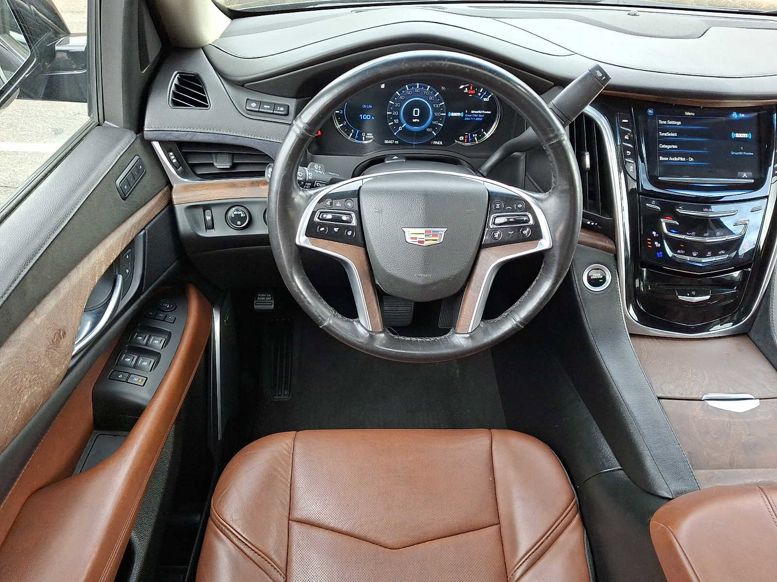 Used 2019 Cadillac Escalade Luxury image 13