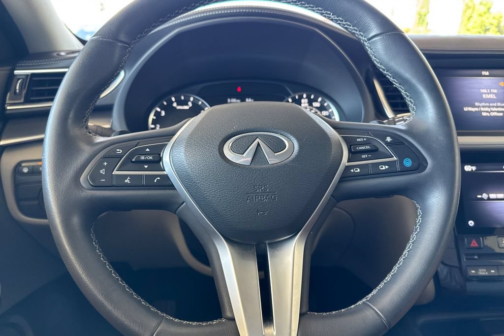 Used 2023 INFINITI QX50 Luxe AWD/4WD image 21