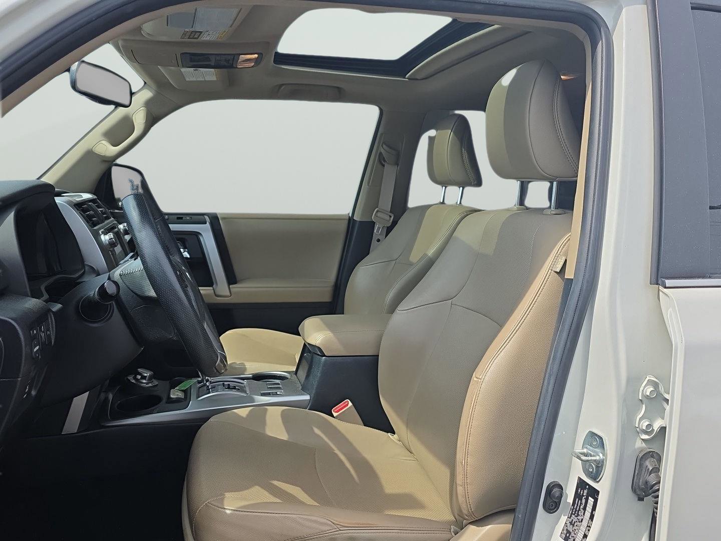 Used 2018 Toyota 4Runner Limited AWD/4WD image 38