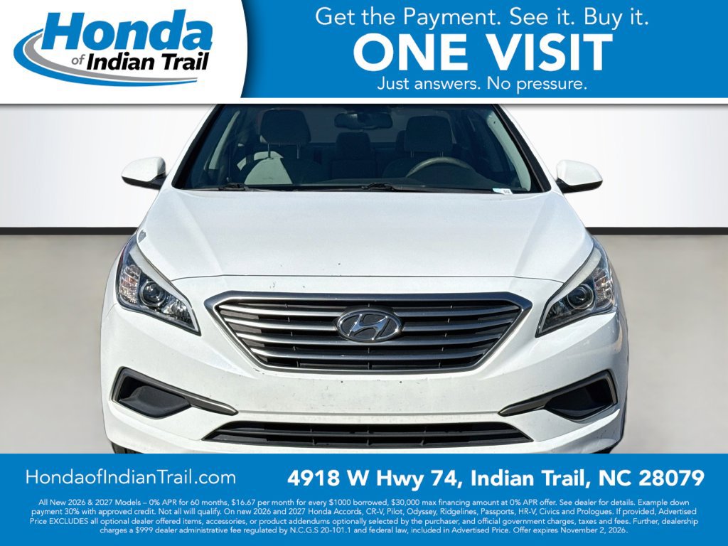 Used 2016 Hyundai Sonata SE FWD image 2