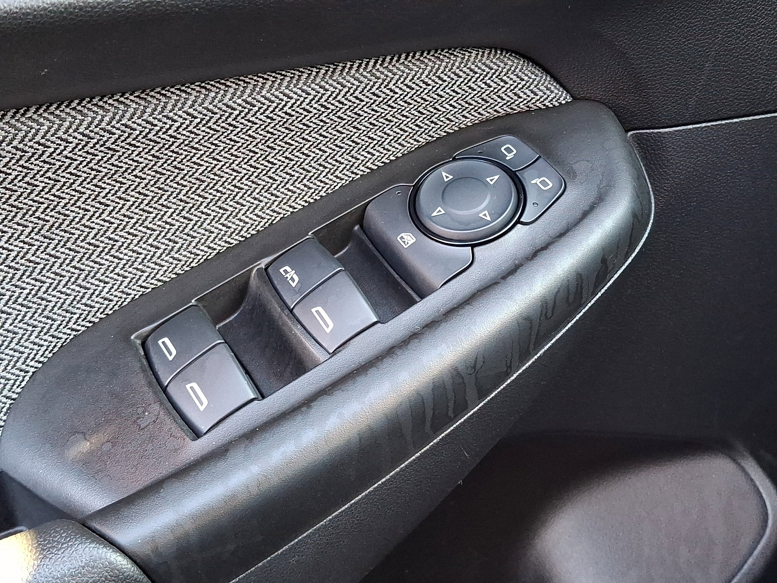 Certified 2025 Chevrolet TrailBlazer LT image 26