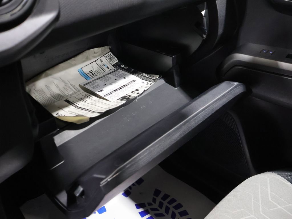 Used 2022 Toyota Tacoma TRD Off-Road w/ Technology Package image 31