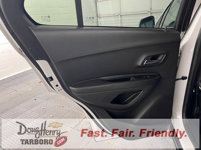 Used 2019 Chevrolet Trax LT w/ LT Convenience Package image 32