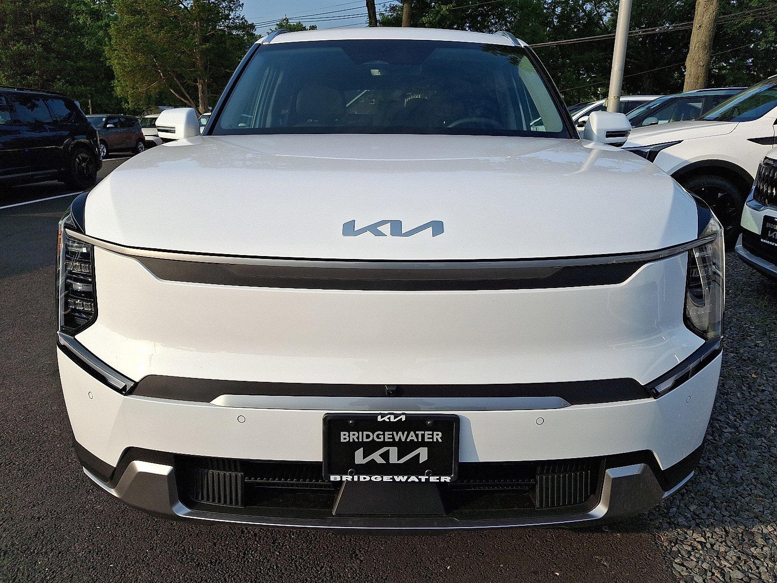 New 2026 Kia EV9 Wind image 2