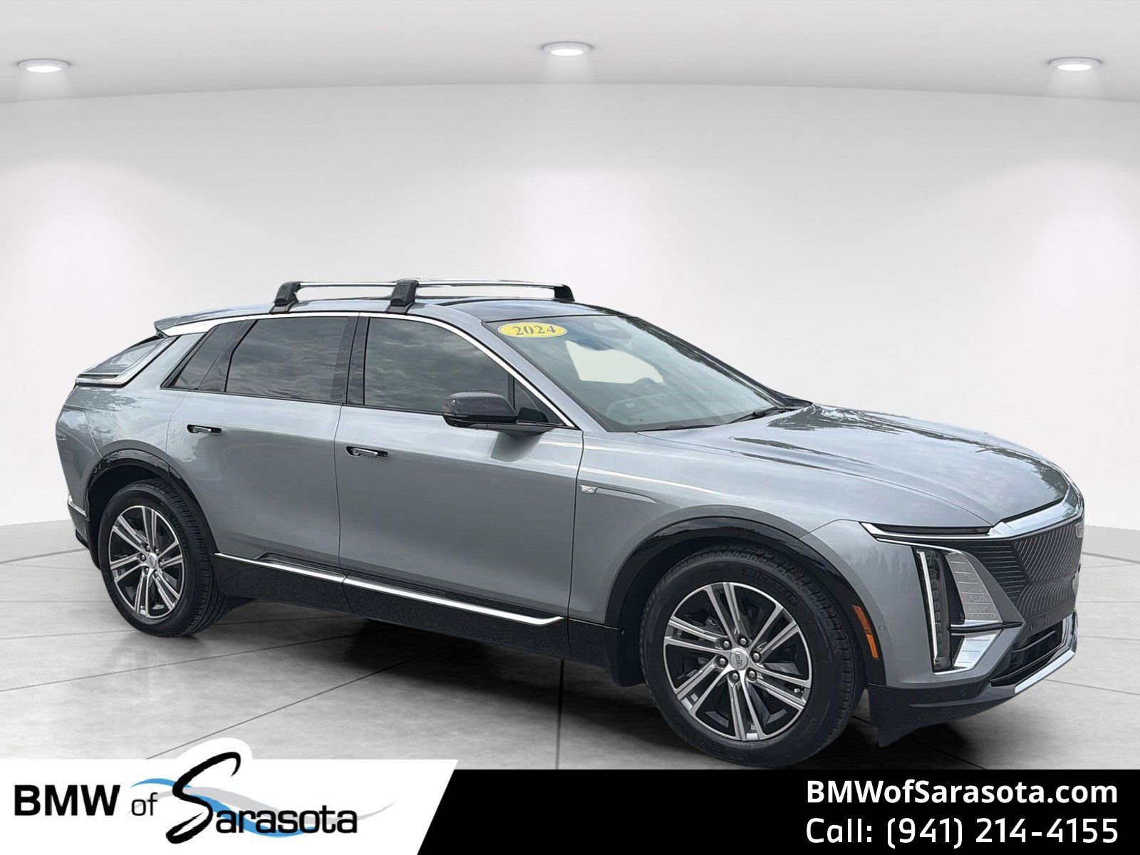 Used 2024 Cadillac Lyriq Luxury RWD image 1