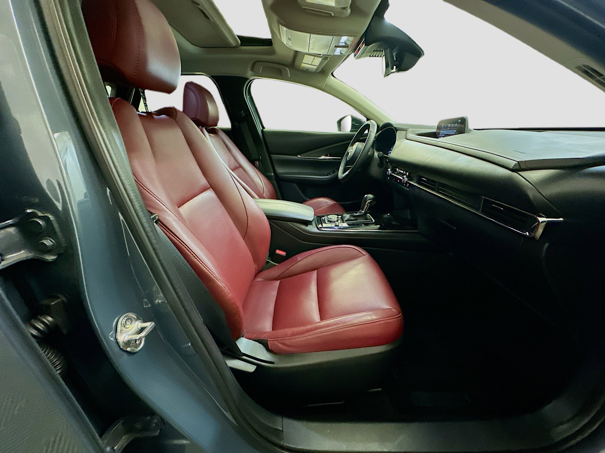 Used 2025 MAZDA CX-30 AWD 2.5 S w/ Preferred Package image 32