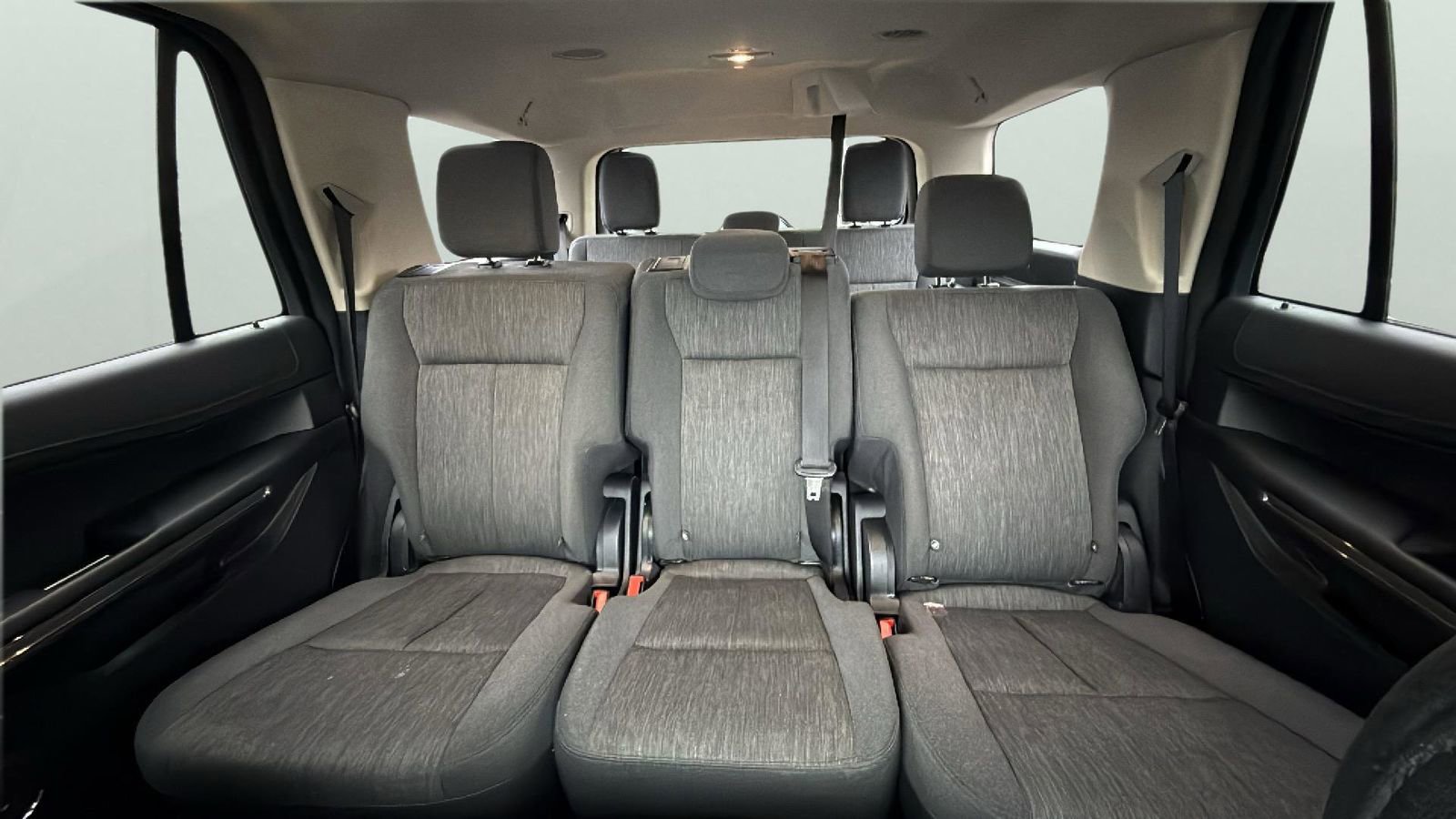 Used 2023 Ford Expedition XLT image 26
