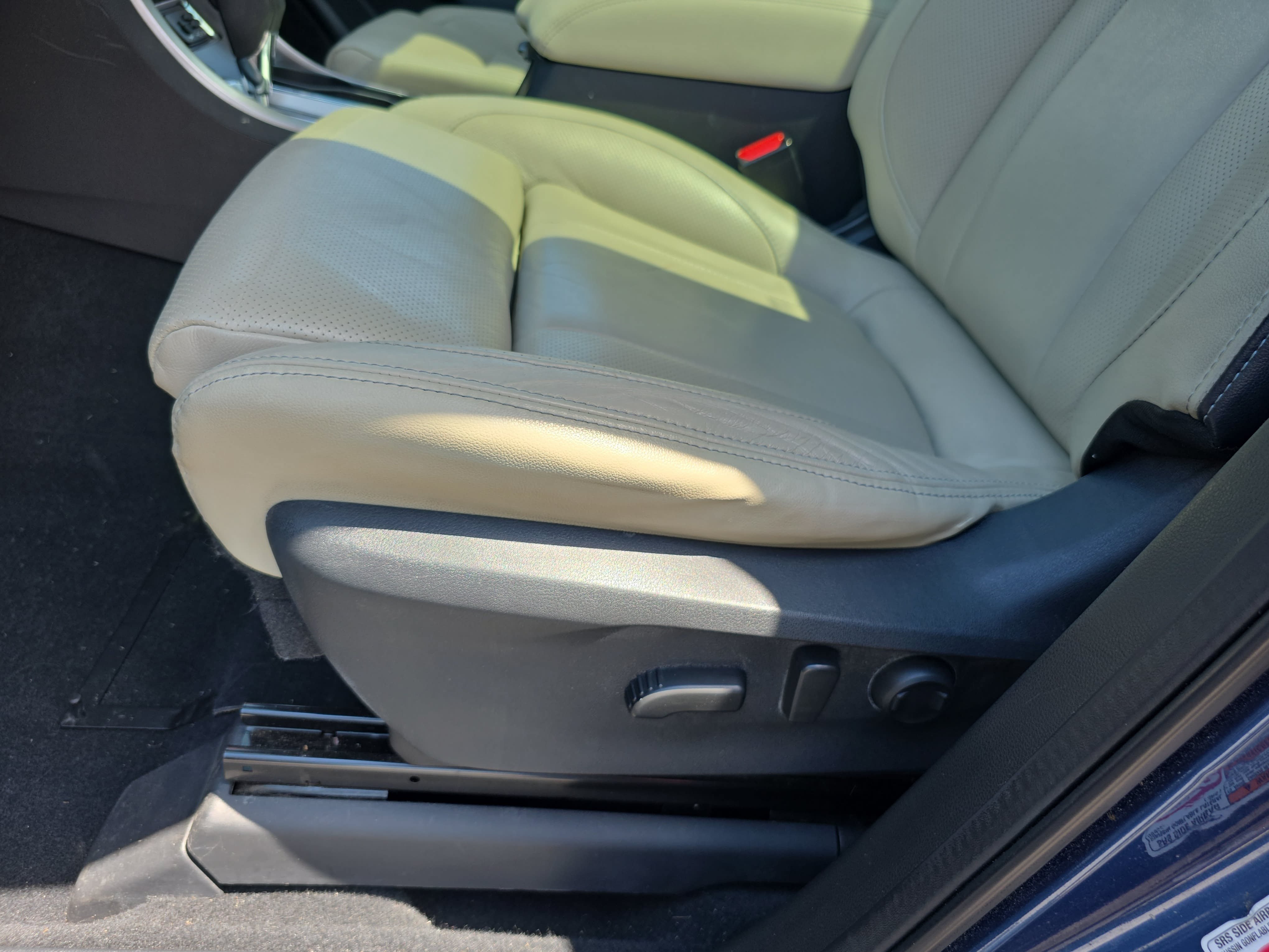 Used 2019 Subaru Ascent Limited AWD/4WD image 34
