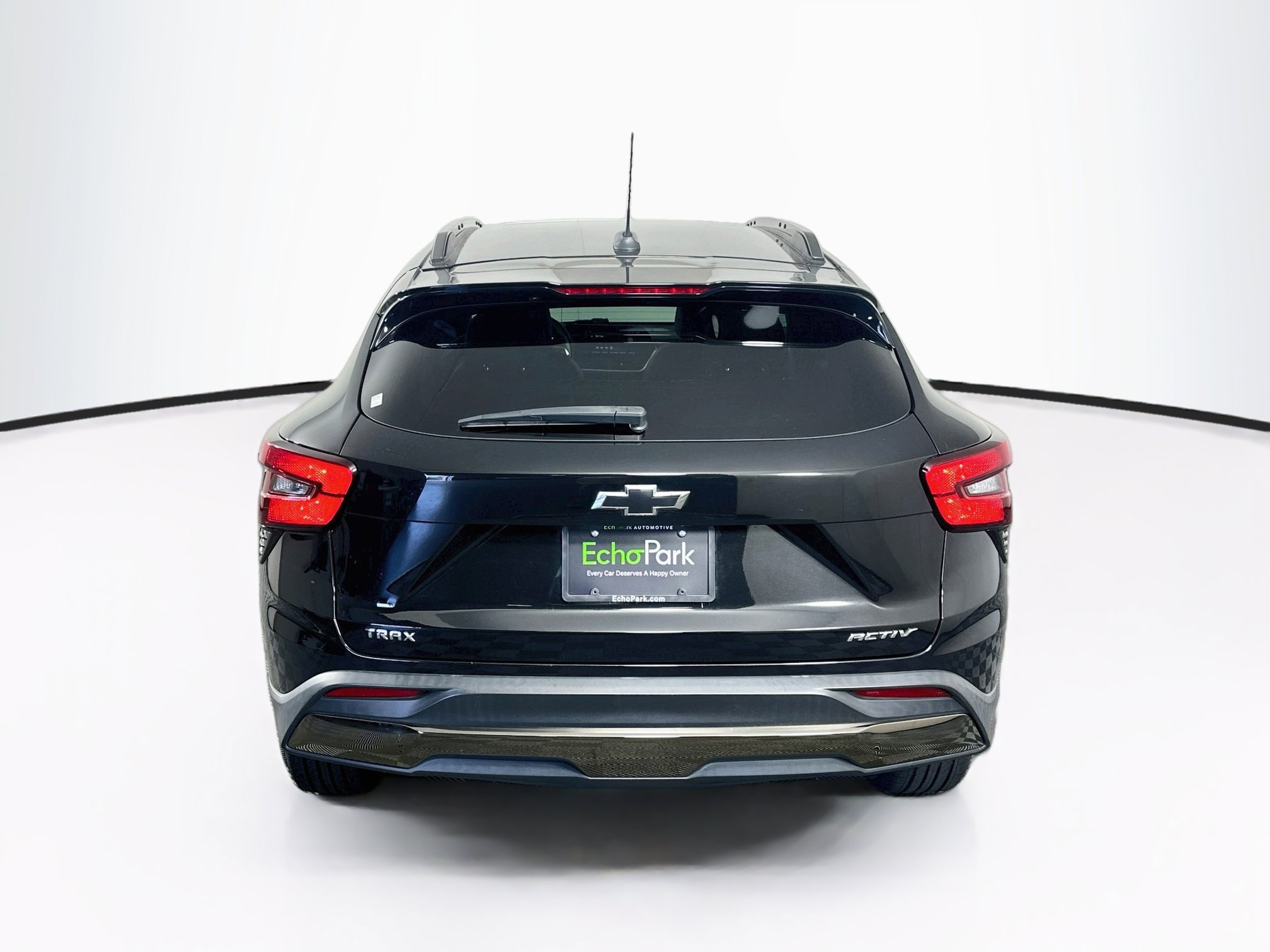 Used 2024 Chevrolet Trax ACTIV w/ Sunroof Package FWD image 7