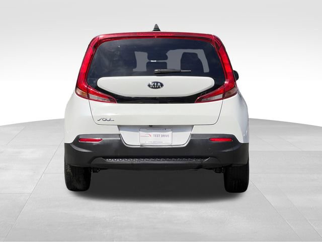 Used 2021 Kia Soul LX image 4