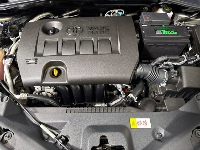 Used 2021 Toyota C-HR LE image 33