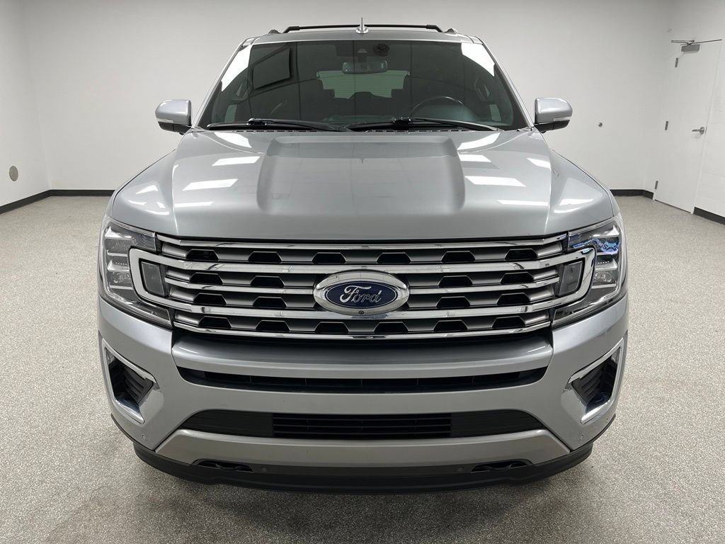 Used 2020 Ford Expedition Limited w/ Special Edition Package AWD/4WD image 3