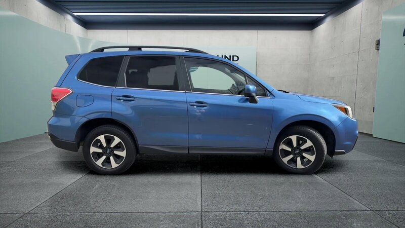 Used 2017 Subaru Forester 2.5i Limited w/ Popular Package #2 AWD/4WD image 4