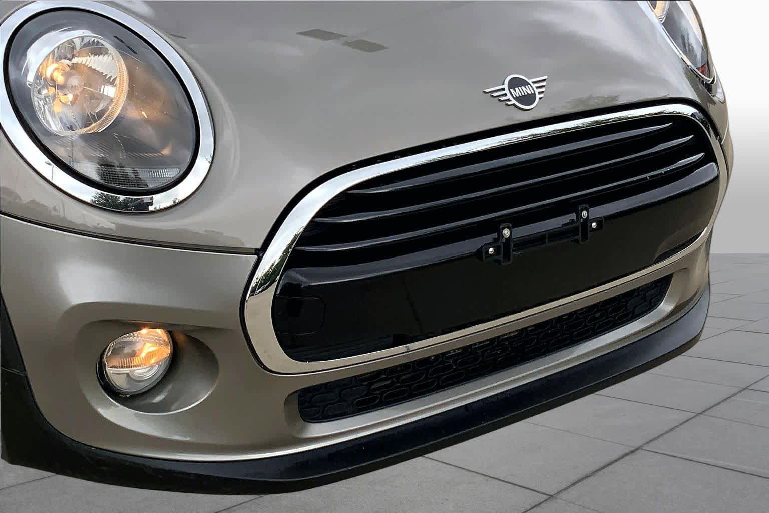 Used 2019 MINI Cooper Convertible FWD image 26
