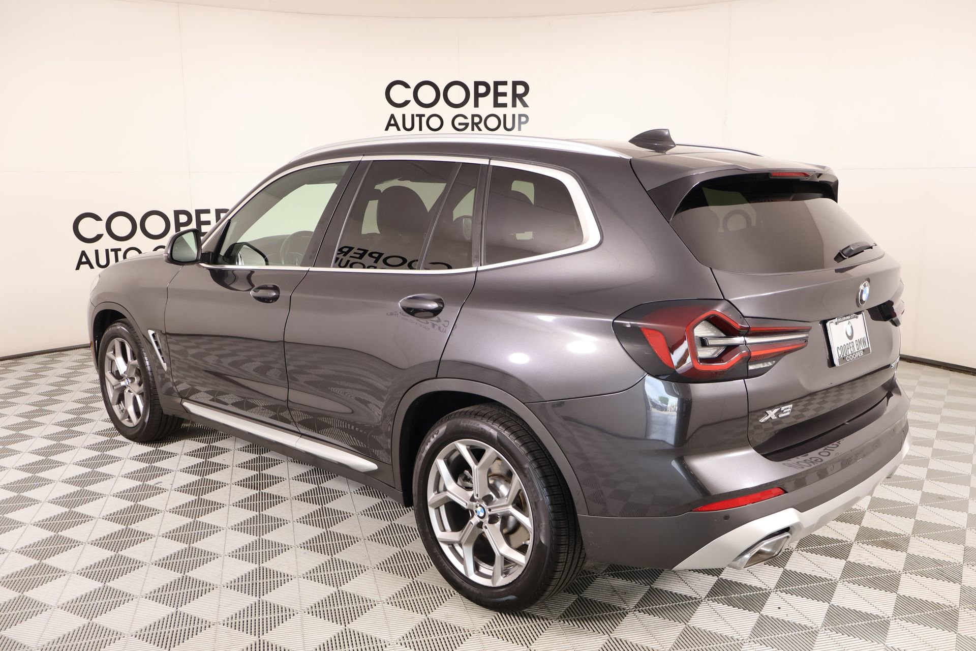 Used 2023 BMW X3 sDrive30i w/ Convenience Package image 24
