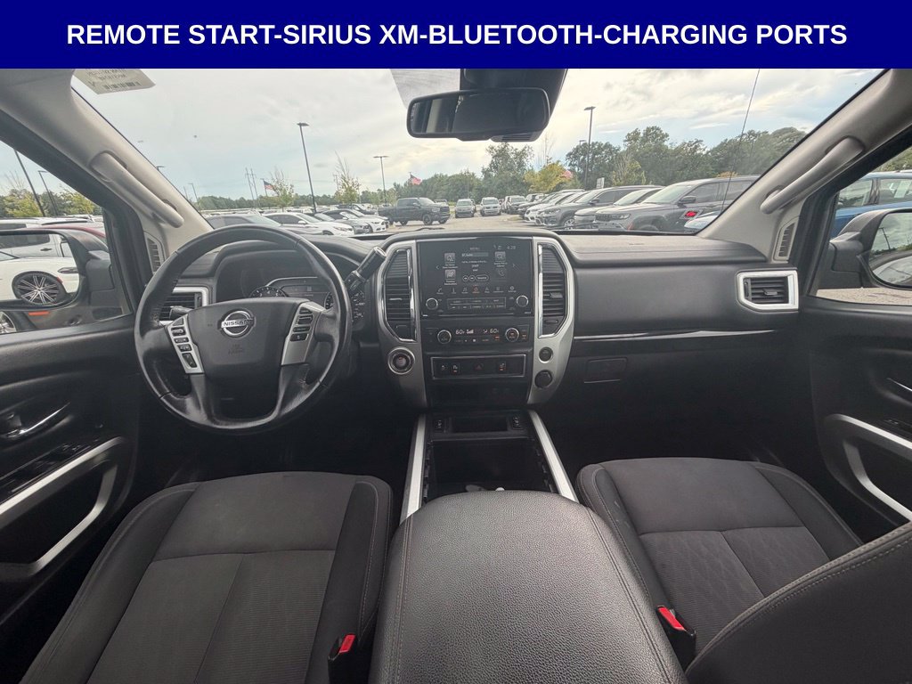 Used 2021 Nissan Titan SV w/ SV Convenience Package RWD image 12