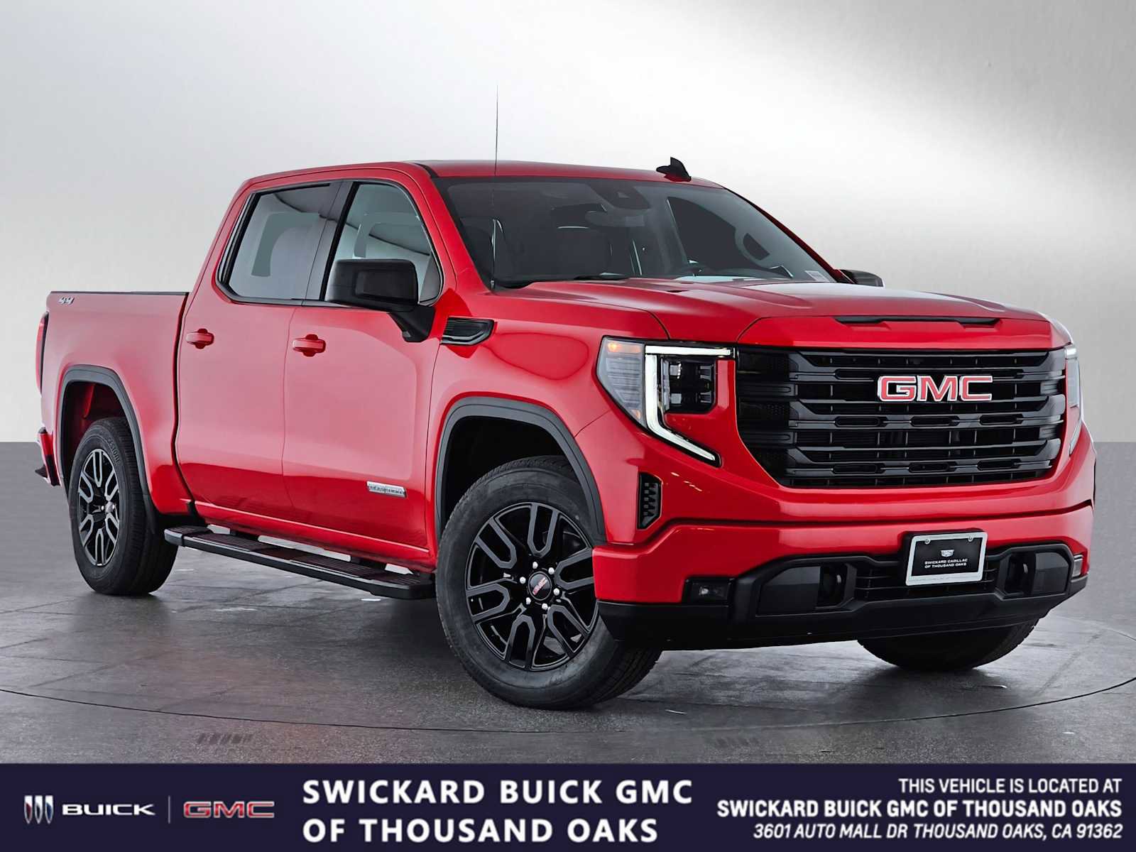 Used 2022 GMC Sierra 1500 Elevation image 1