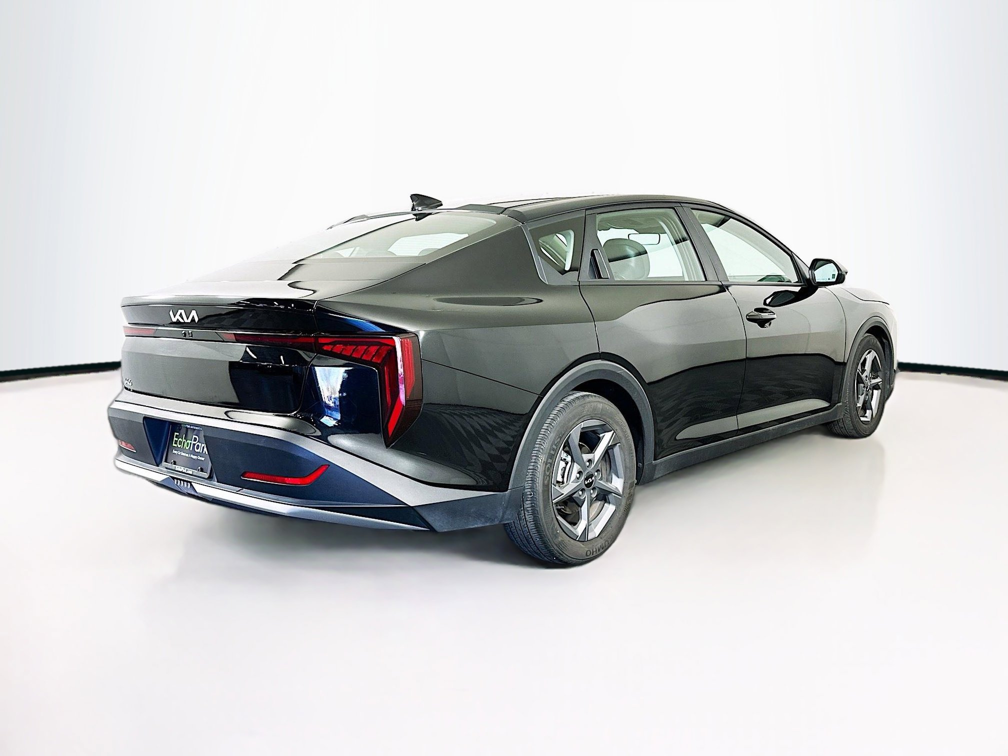 Used 2025 Kia K4 LXS image 9