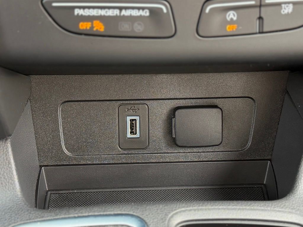 Used 2019 Ford Escape SE AWD/4WD image 13