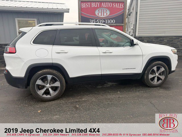 Used 2019 Jeep Cherokee Limited image 7