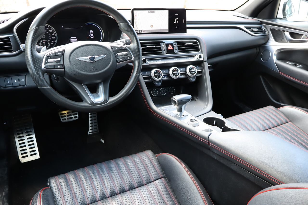 Used 2023 Genesis G70 2.0T w/ Sport Prestige Package RWD image 5