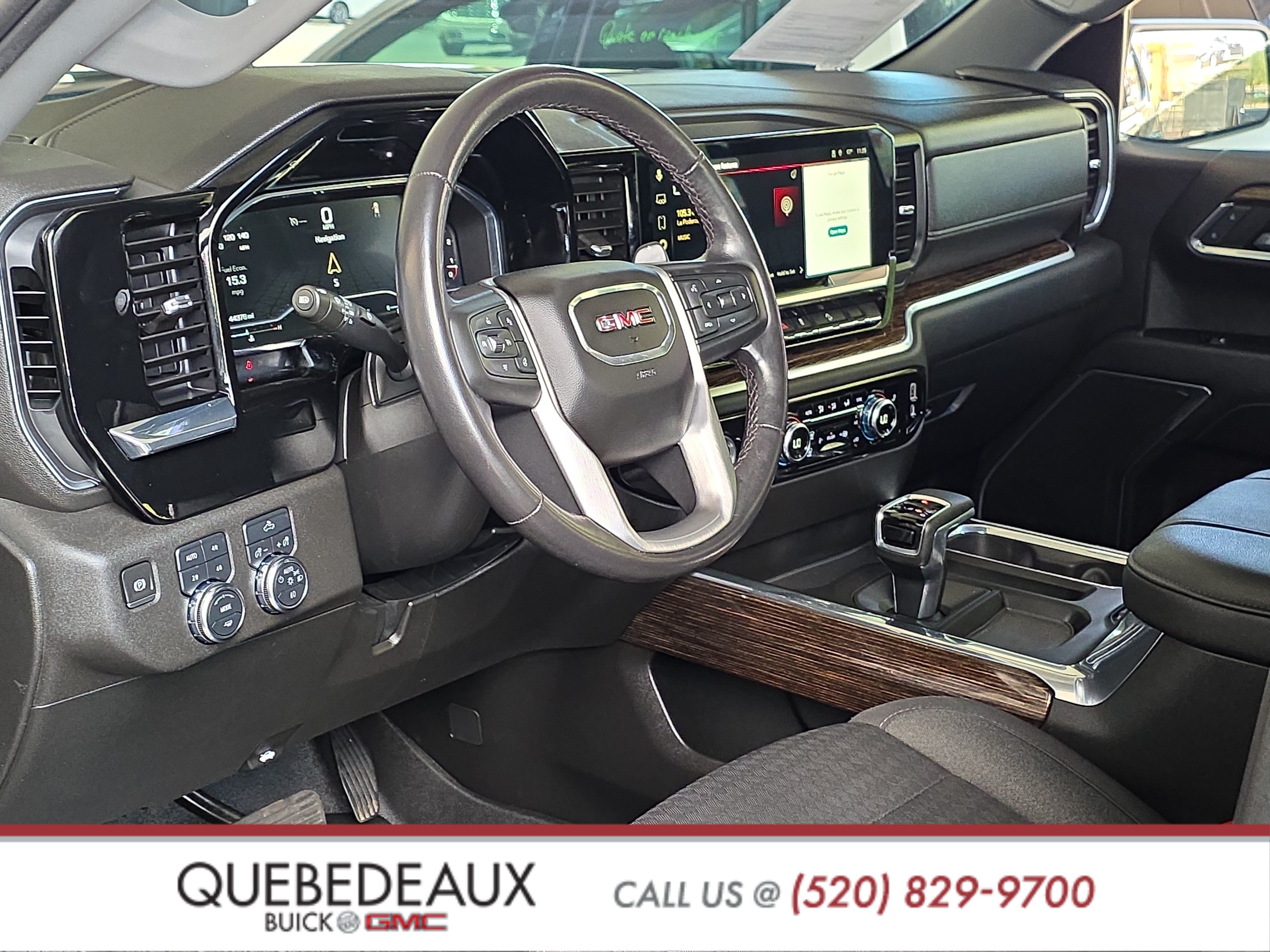 Used 2023 GMC Sierra 1500 Elevation w/ LPO, Elevation Black Package AWD/4WD image 10