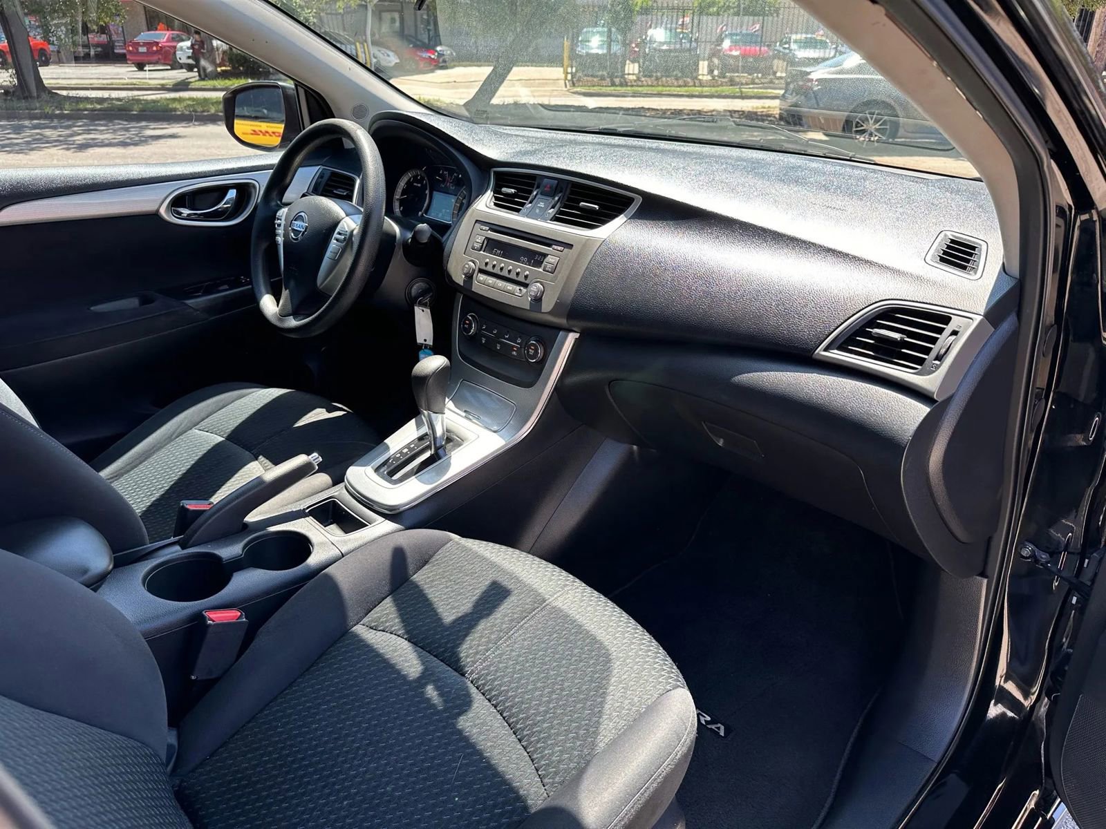 Used 2013 Nissan Sentra SR w/ Protection Pkg FWD image 25