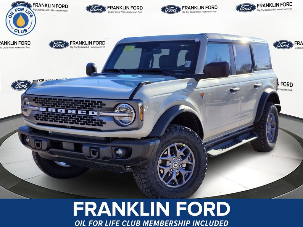New 2025 Ford Bronco Badlands AWD/4WD image 1