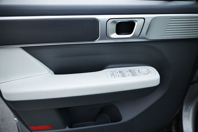 Used 2024 Hyundai Santa Fe SE image 14