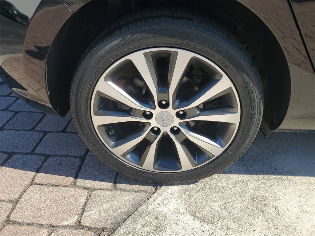 Used 2018 Hyundai Elantra GT image 7