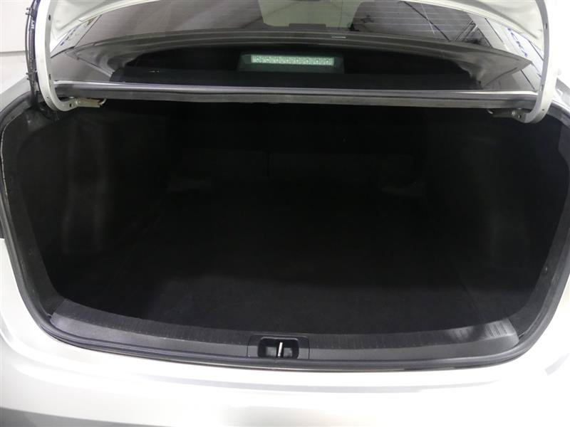 Used 2022 Toyota Corolla LE FWD image 9