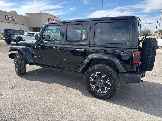 Used 2024 Jeep Wrangler Sahara w/ Technology Group image 4