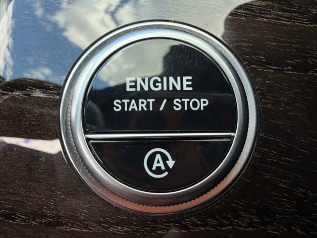 Used 2022 Mercedes-Benz C 300 4MATIC Sedan image 23