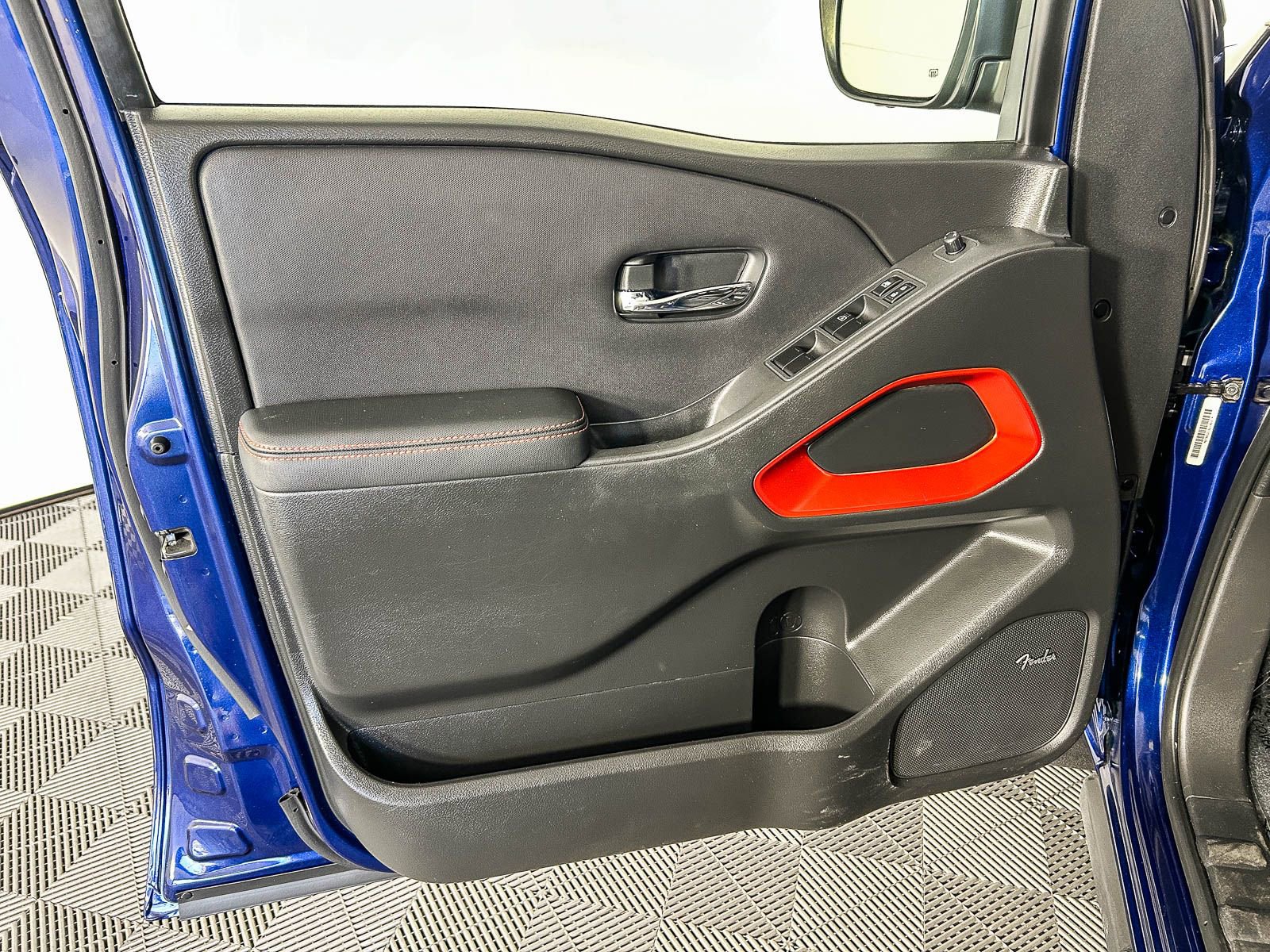 Used 2023 Nissan Frontier Pro-X w/ Pro-X Premium Package image 19