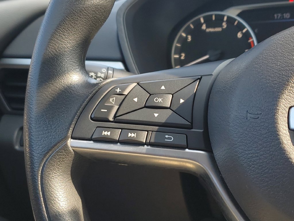 Certified 2020 Nissan Altima 2.5 S FWD image 29