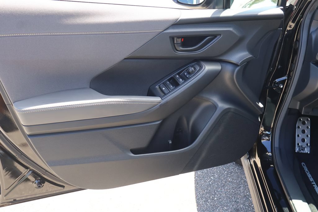 Used 2024 Subaru Crosstrek 2.5i Sport AWD/4WD image 13