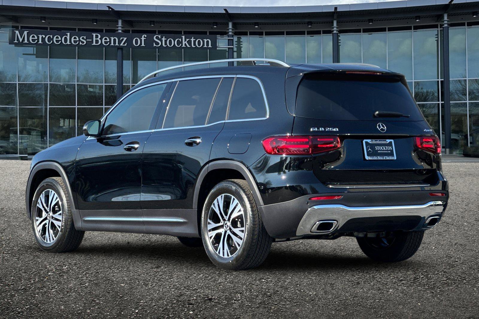 New 2026 Mercedes-Benz GLB 250 250 image 6