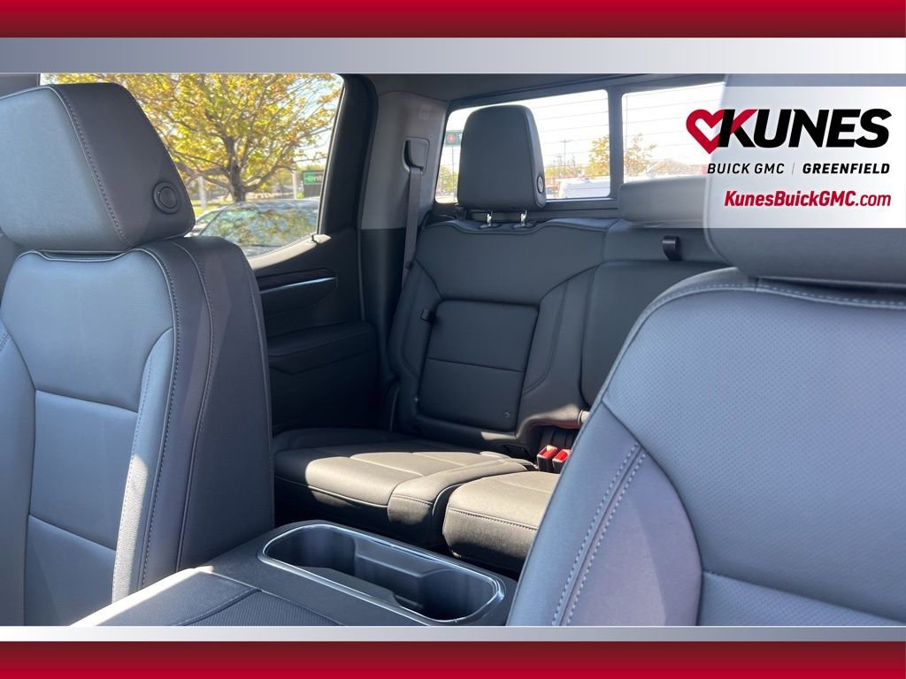 New 2026 GMC Sierra 1500 SLT w/ SLT Premium Plus Package AWD/4WD image 16